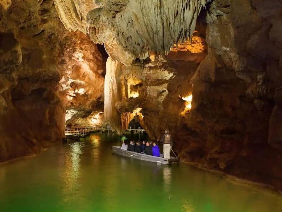 Vakantiehuis La Poire, Op Landgoed Aan De Dordogne Prudhomat Extérieur photo