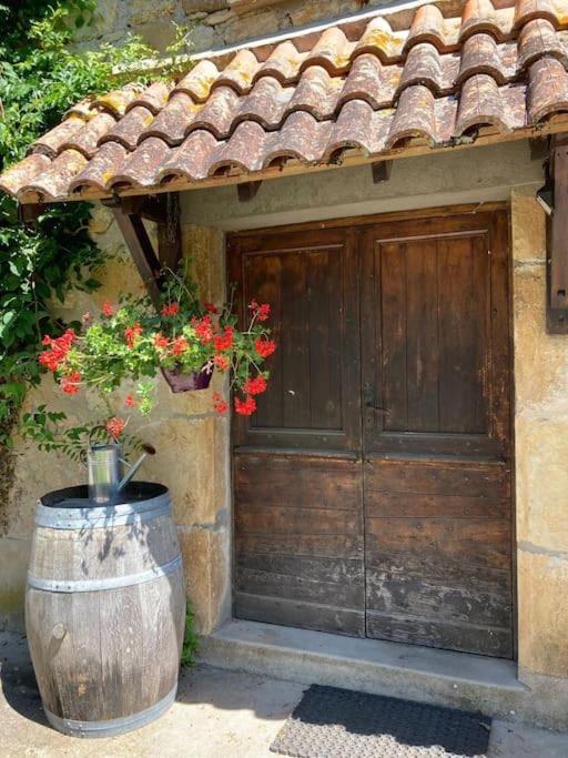 Vakantiehuis La Poire, Op Landgoed Aan De Dordogne Prudhomat Extérieur photo